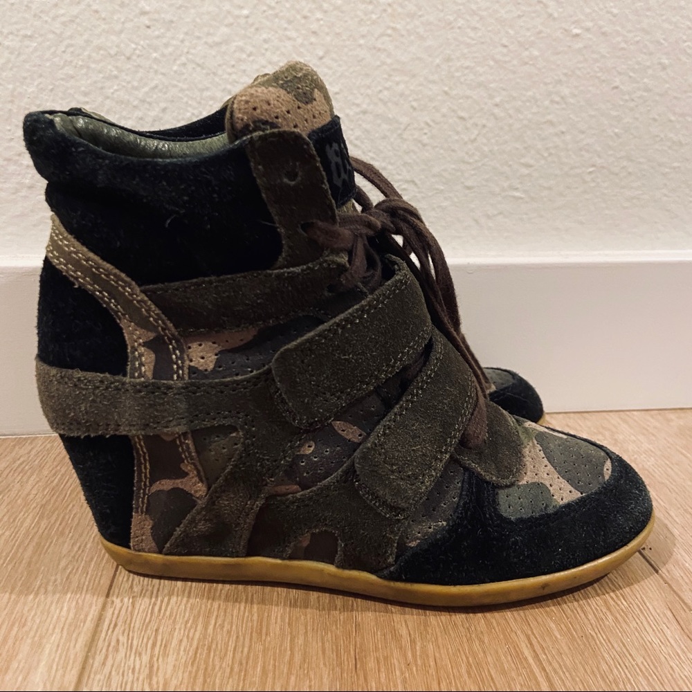 Ash Bowie Military green Lace Up Wedge Sneakers